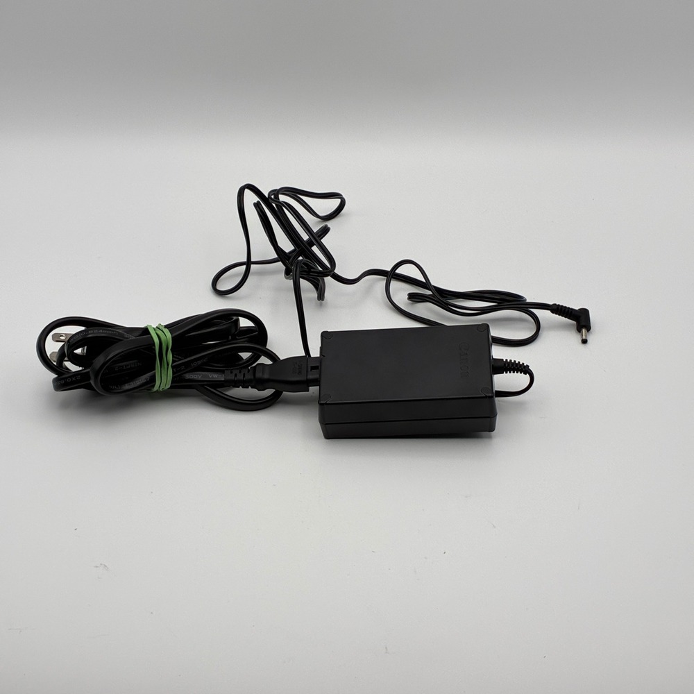 Canon CA-570 S Compact Power Adapter Black 8.4V 1.5A AC Charger